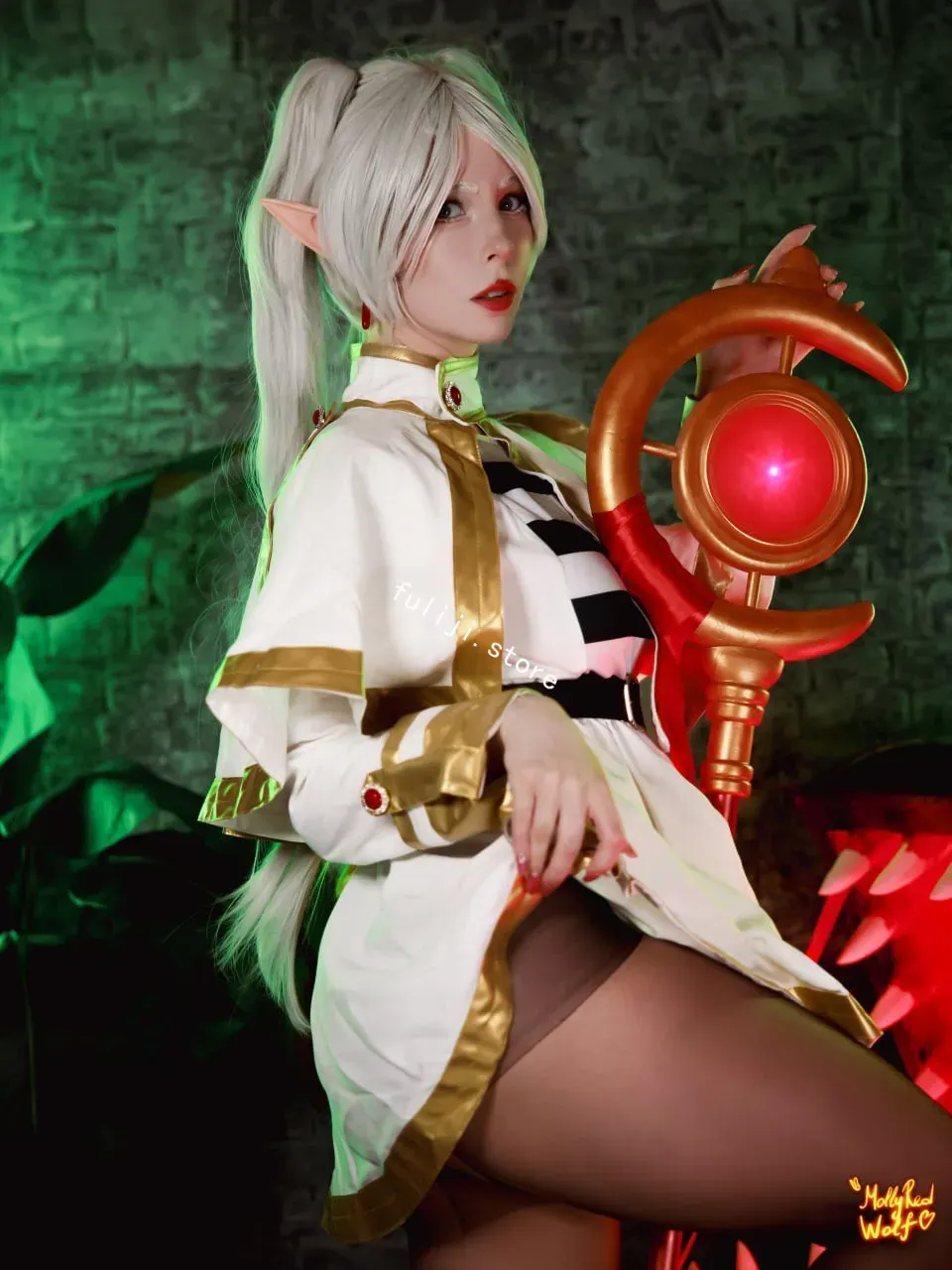 cosplay圈顶流『MollyRedWolf』付费订阅合集【377v 802G】