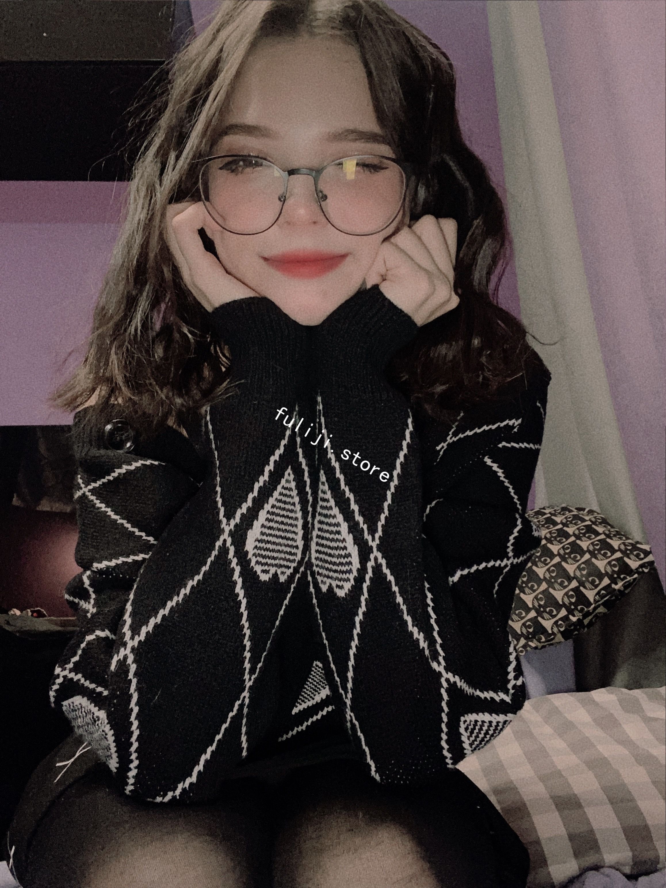 fansly俄罗斯神颜丝足小萝莉 【Temikmiufeet】订阅视图合集【19.5 GB】