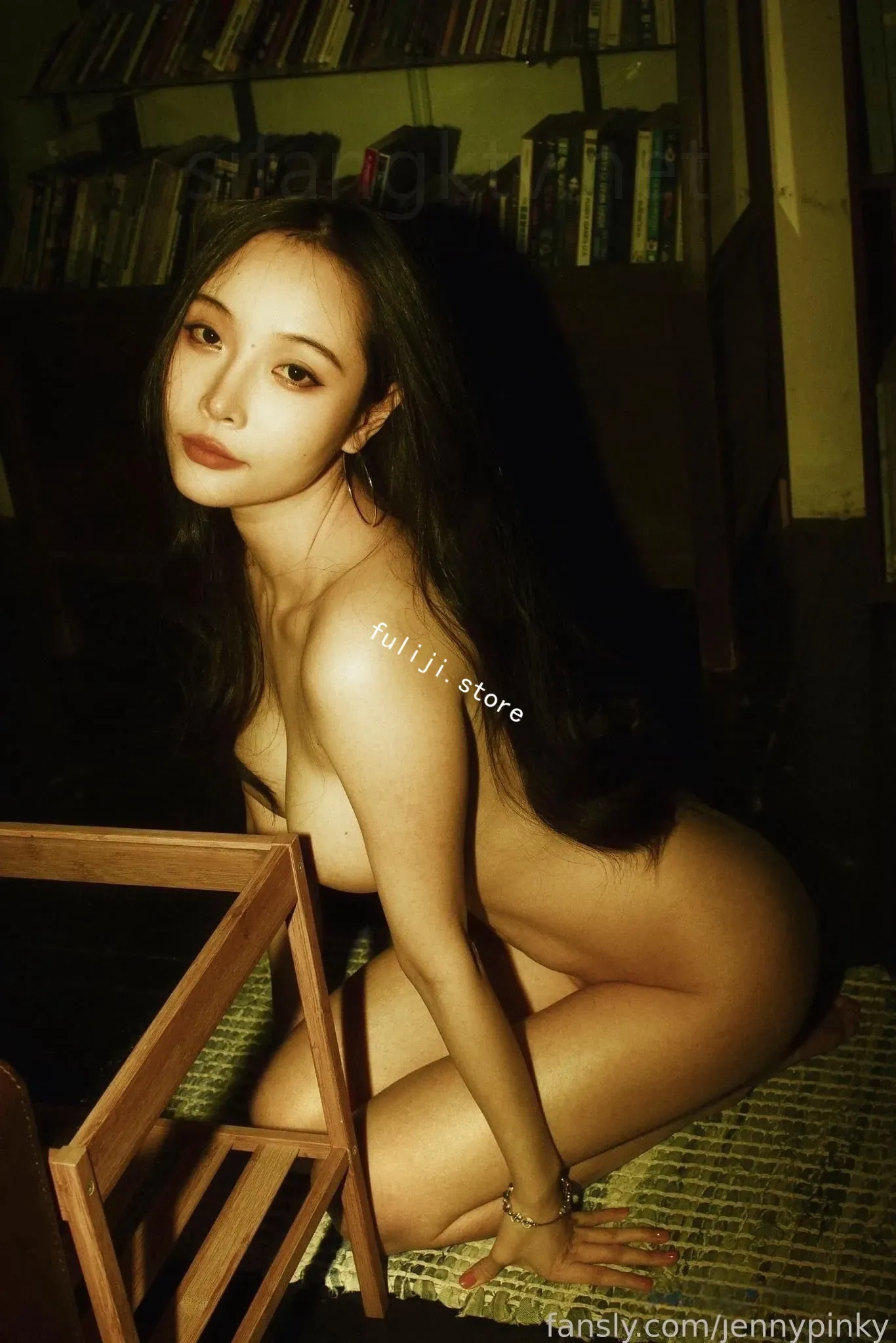 模特演员『jenny孙禾颐』写真+独立付费合集【56.3G】