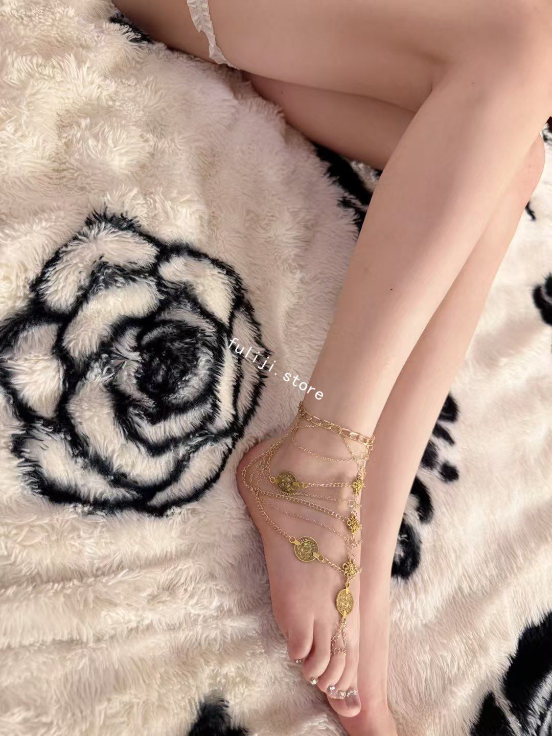 推特极品裸舞福利姬【一口白桃七】最新自整理合集【24.2G】