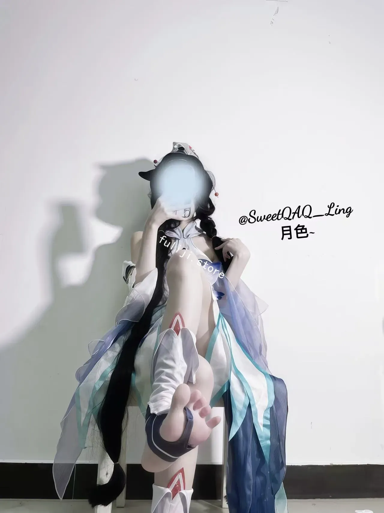 推特极品coser『月色宝宝@sweetQAQ』合集【13.9G】